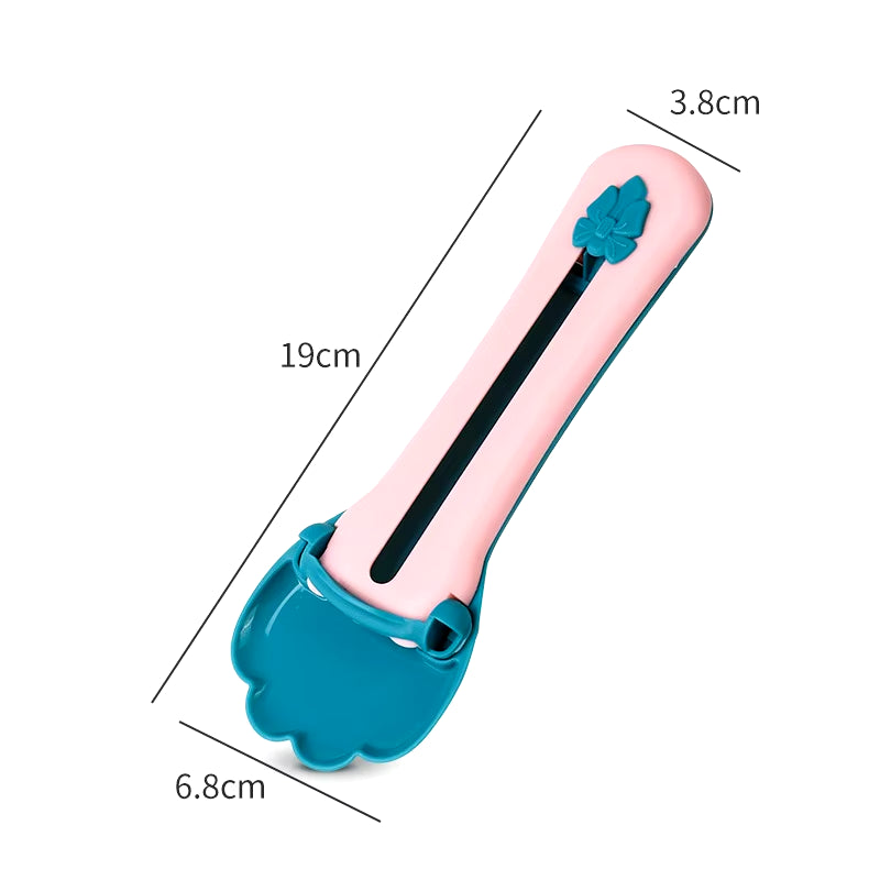 Pet Feeder Spoon Cat Strip Squeeze Spoons Multifunctional Cat Feeding Spoon for Cat Wet Food Treats Liquid Snack Feeding